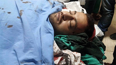 el cuerpo del mártir Abdula Shalalde Fuerzas sionistas ejecutan a un palestino dentro de un hospital y secuestran a otro